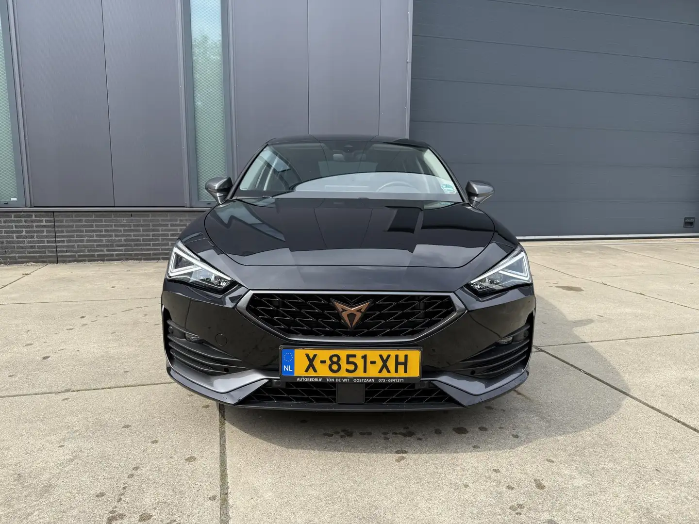 CUPRA Leon 1.5 eTSI Business Edition | Full LED | Sfeer | Sto Zwart - 2