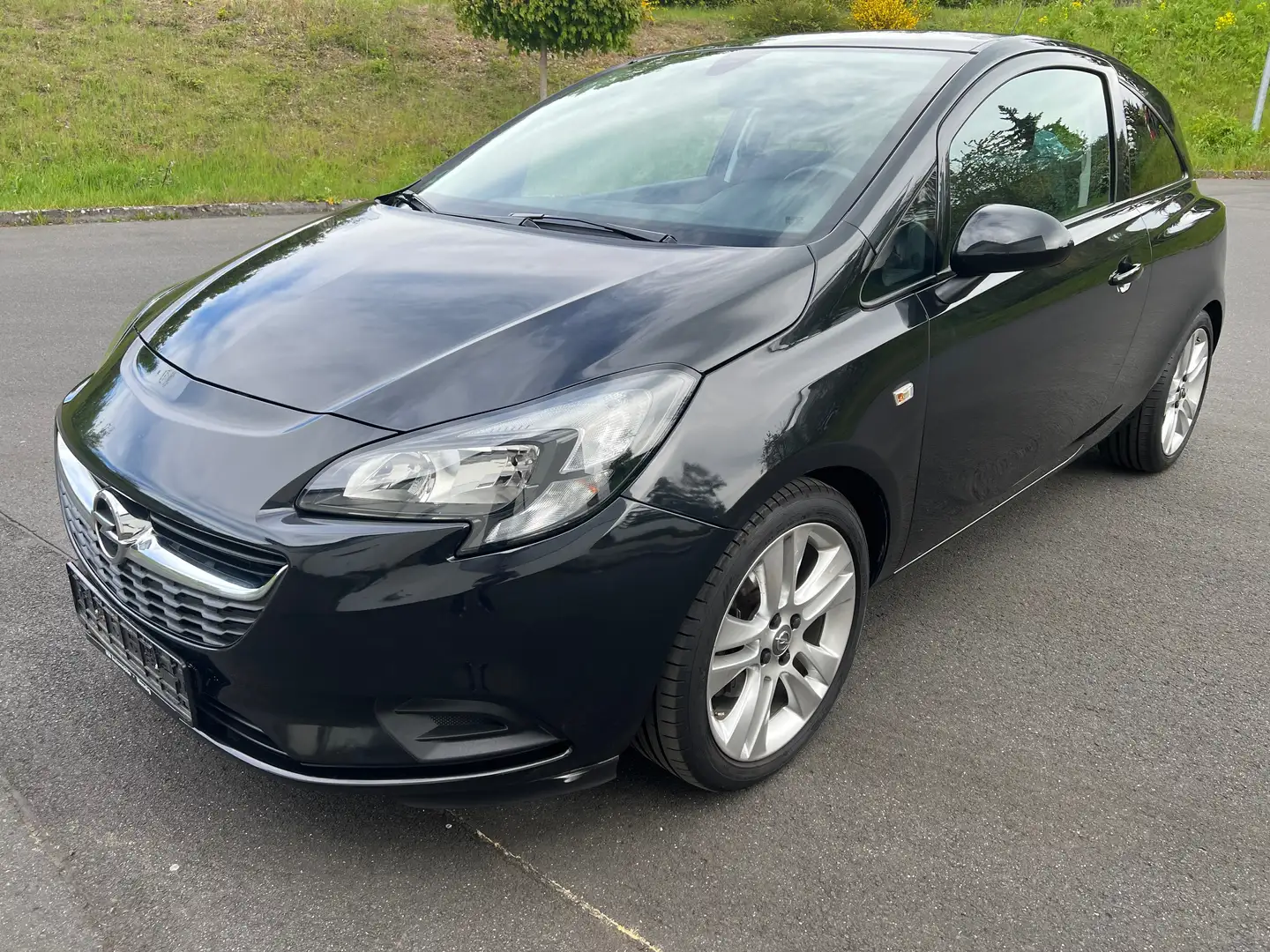 Opel Corsa Edition ecoFlex 1.4 Turbo 100PS Schwarz - 1