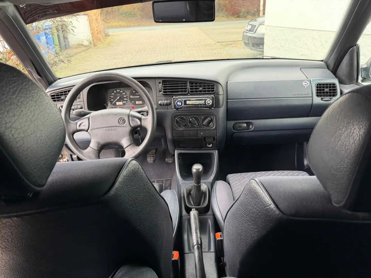 Volkswagen Golf Cabrio 1.9 TDI Karmann Matt Weiß - 2