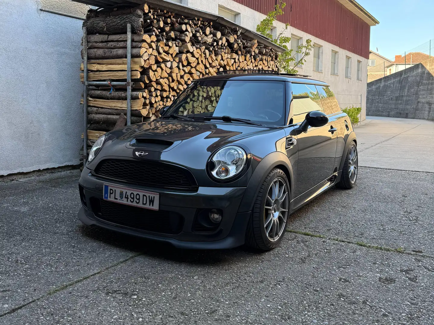 MINI Cooper S JCW Umbau Grau - 2