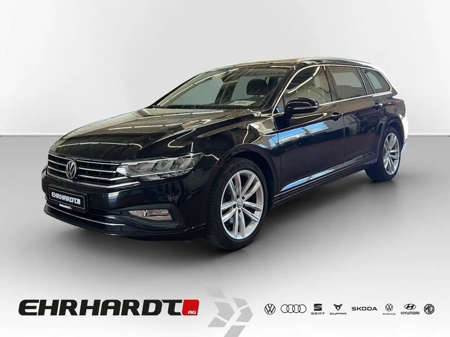 Volkswagen Passat Variant 2.0 TDI DSG Business PANO*AHK*NAVI*LED*ACC*PDC*... Schwarz - 1