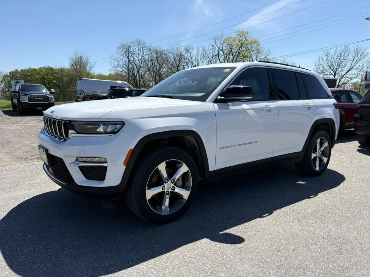 Jeep Grand Cherokee photo Jeep Grand Cherokee