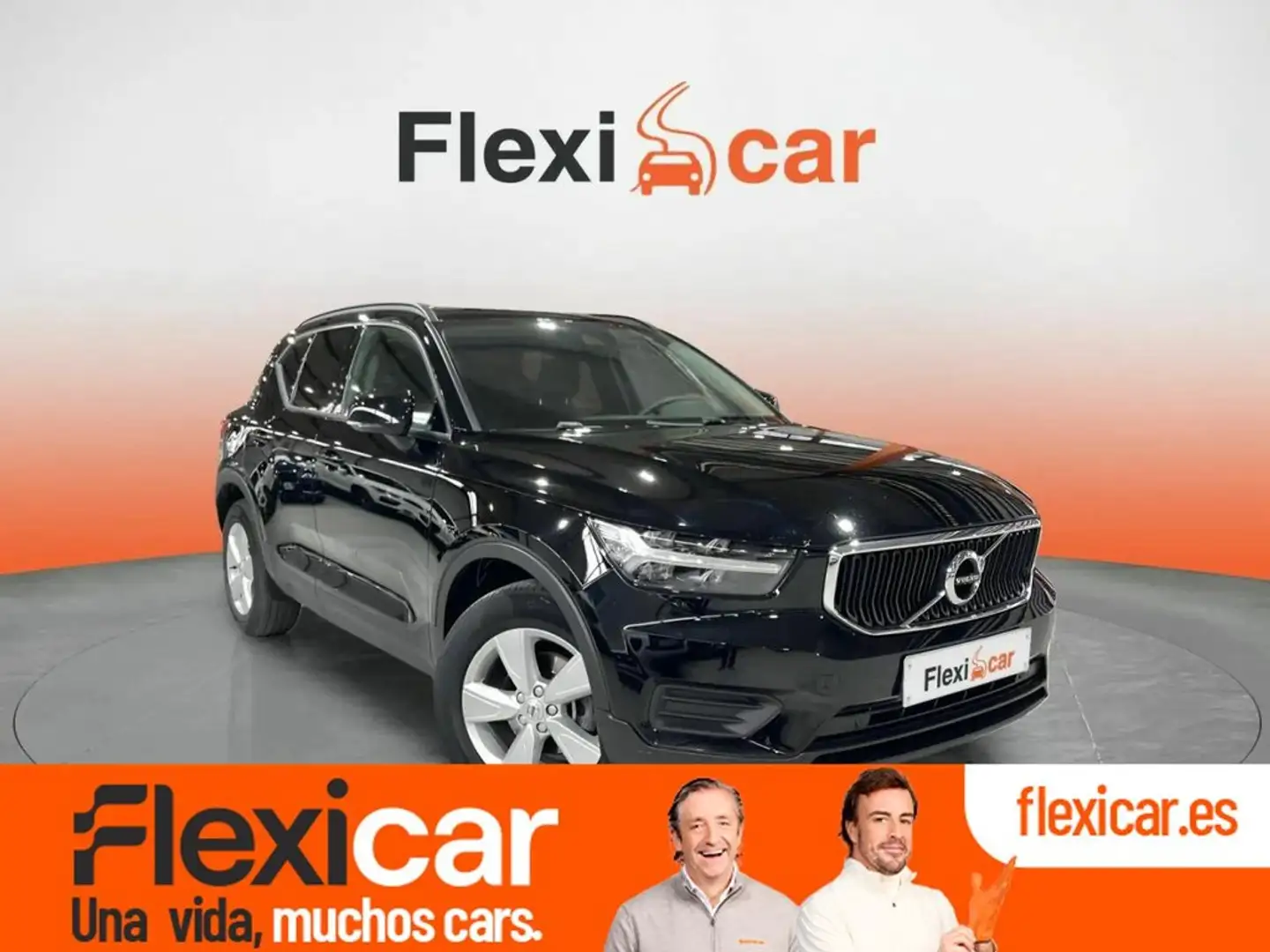 Volvo XC40 T2 Momentum Core Aut. Negro - 1