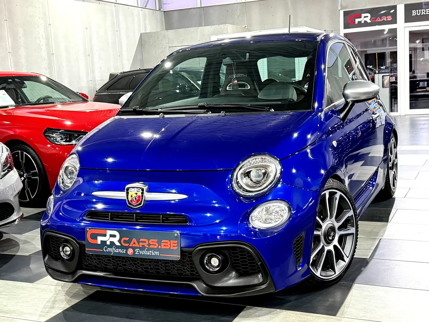 Abarth 595 Turismo 1.4 T-Jet // RESERVER // RESERVED // Modrá - 1