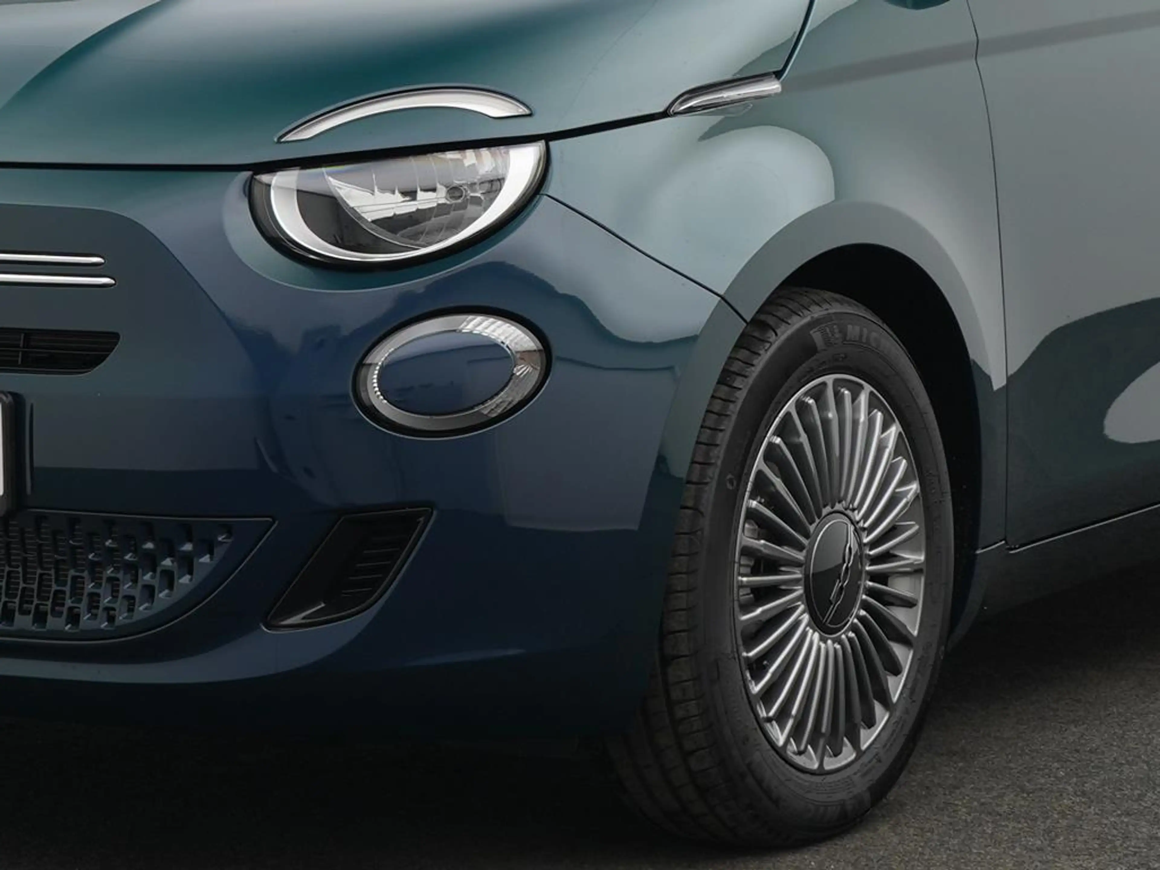 Fiat 500 Benzin Icon + Komfort Paket — photo 9