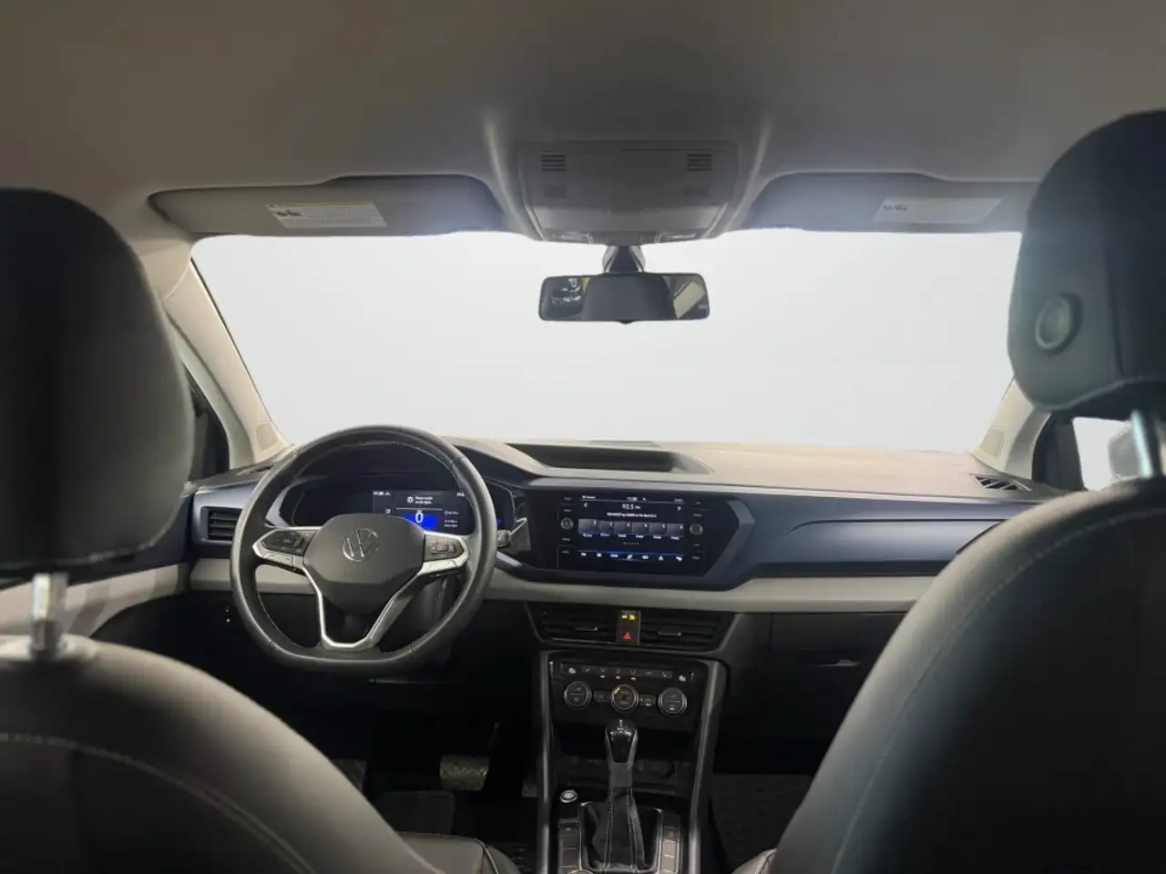 Volkswagen Taos снимка Volkswagen Taos