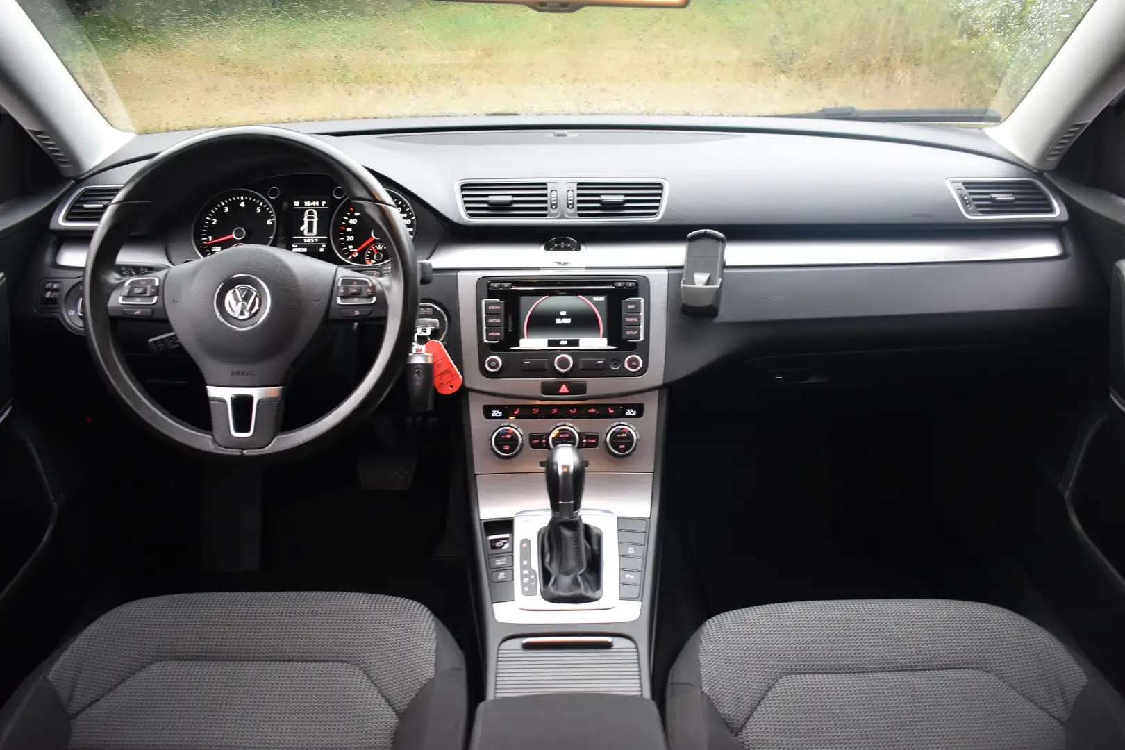 Volkswagen Passat Variant 1.4 TSI DSG COMFORTLINE NAVI/PDC/UNIEKE KM-STAND!! Grijs - 2