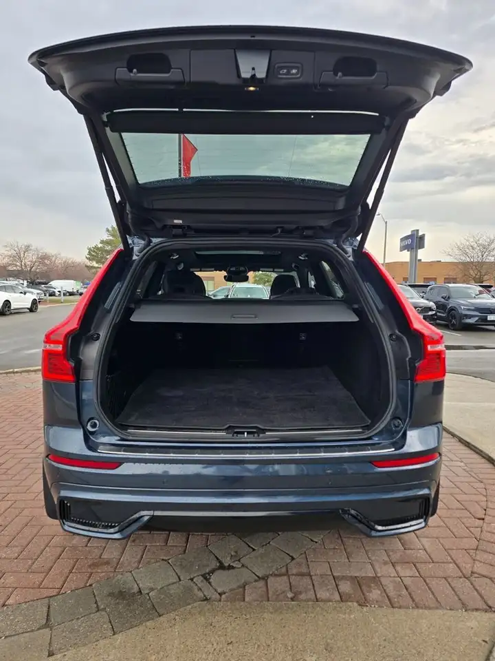 Volvo XC60 снимка Volvo XC60