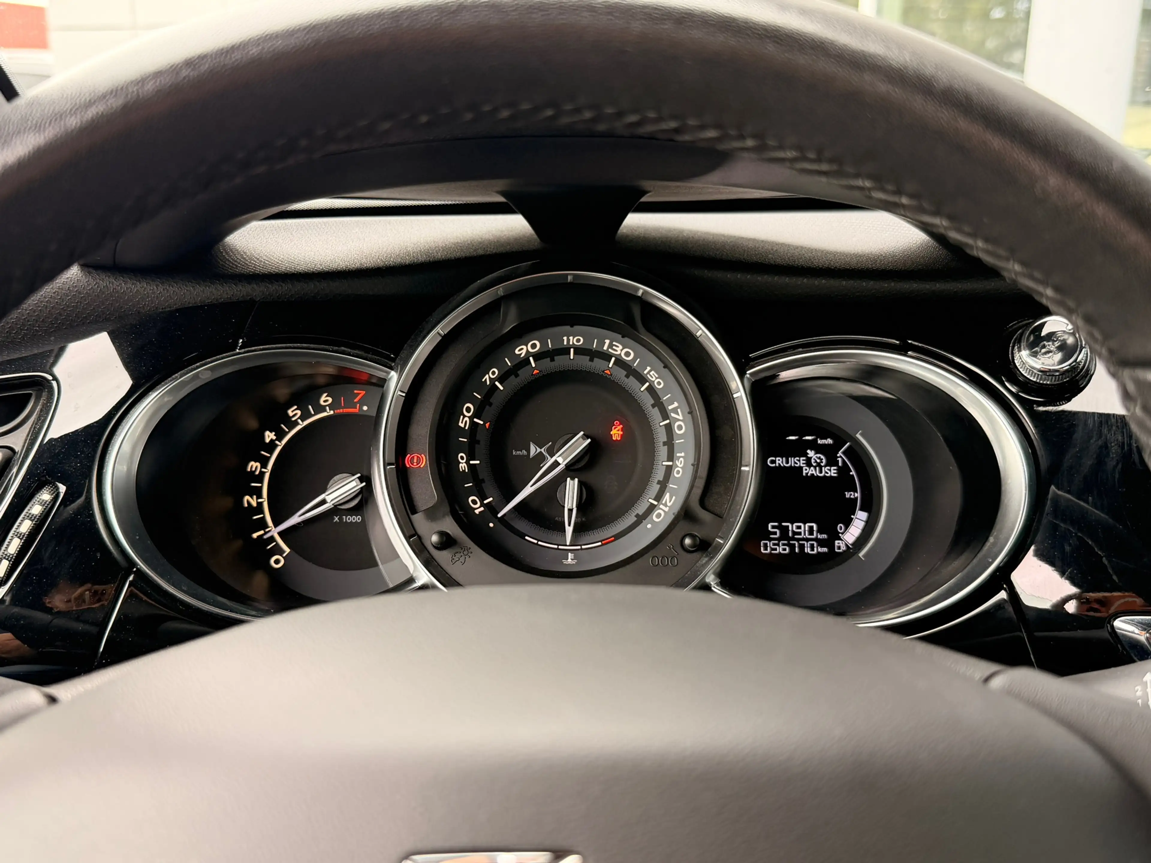 DS Automobiles DS 3 1.2 PureTech So Chic|Eerste eigenaar|Navi|Pdc|Xeno — photo 11