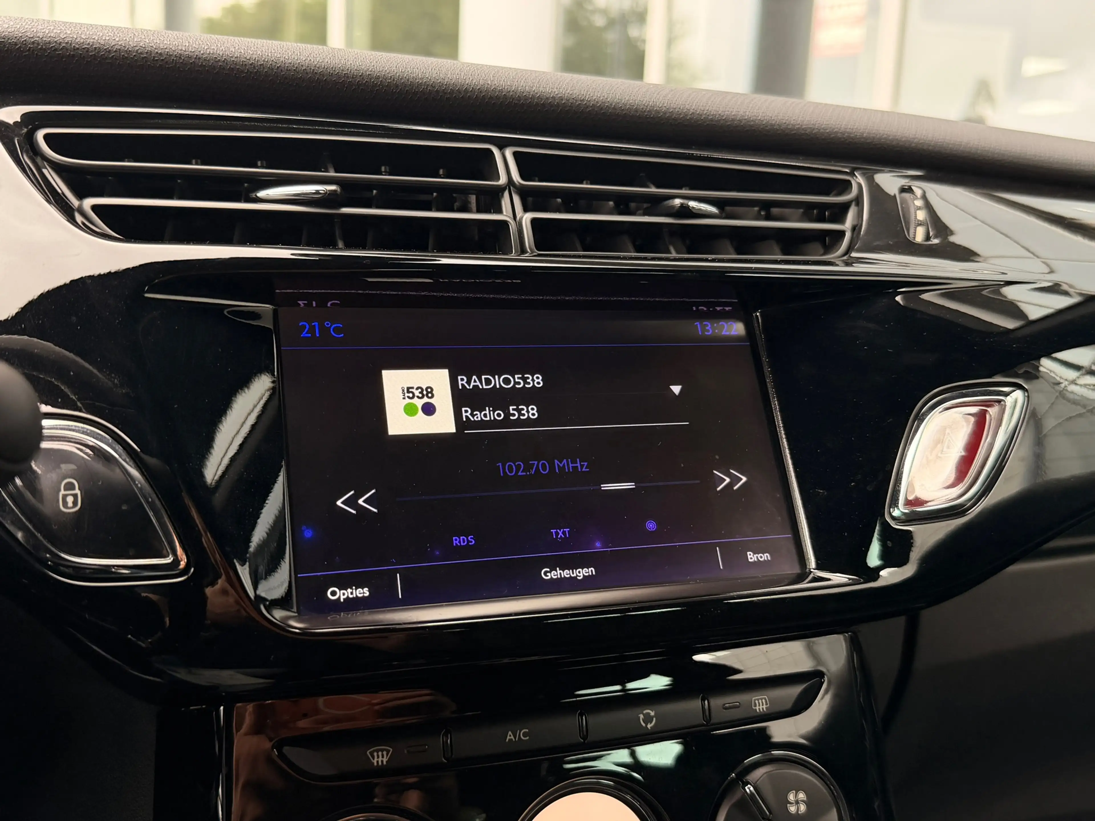 DS Automobiles DS 3 1.2 PureTech So Chic|Eerste eigenaar|Navi|Pdc|Xeno — photo 13