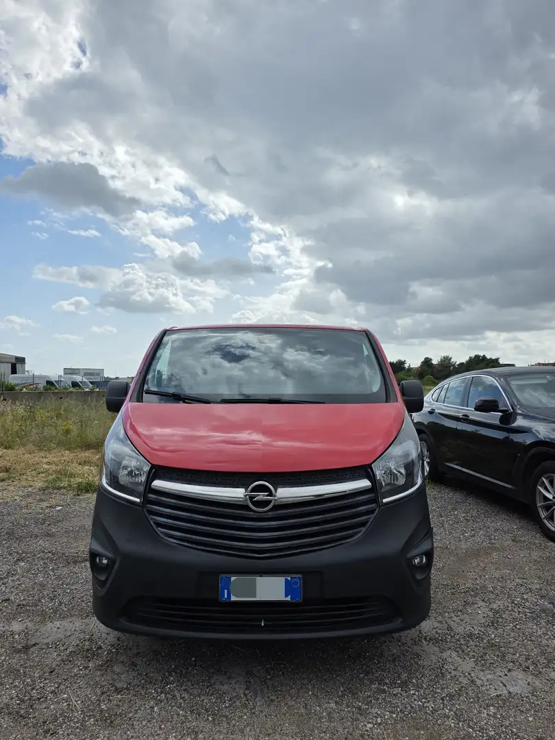 Opel Vivaro - 1