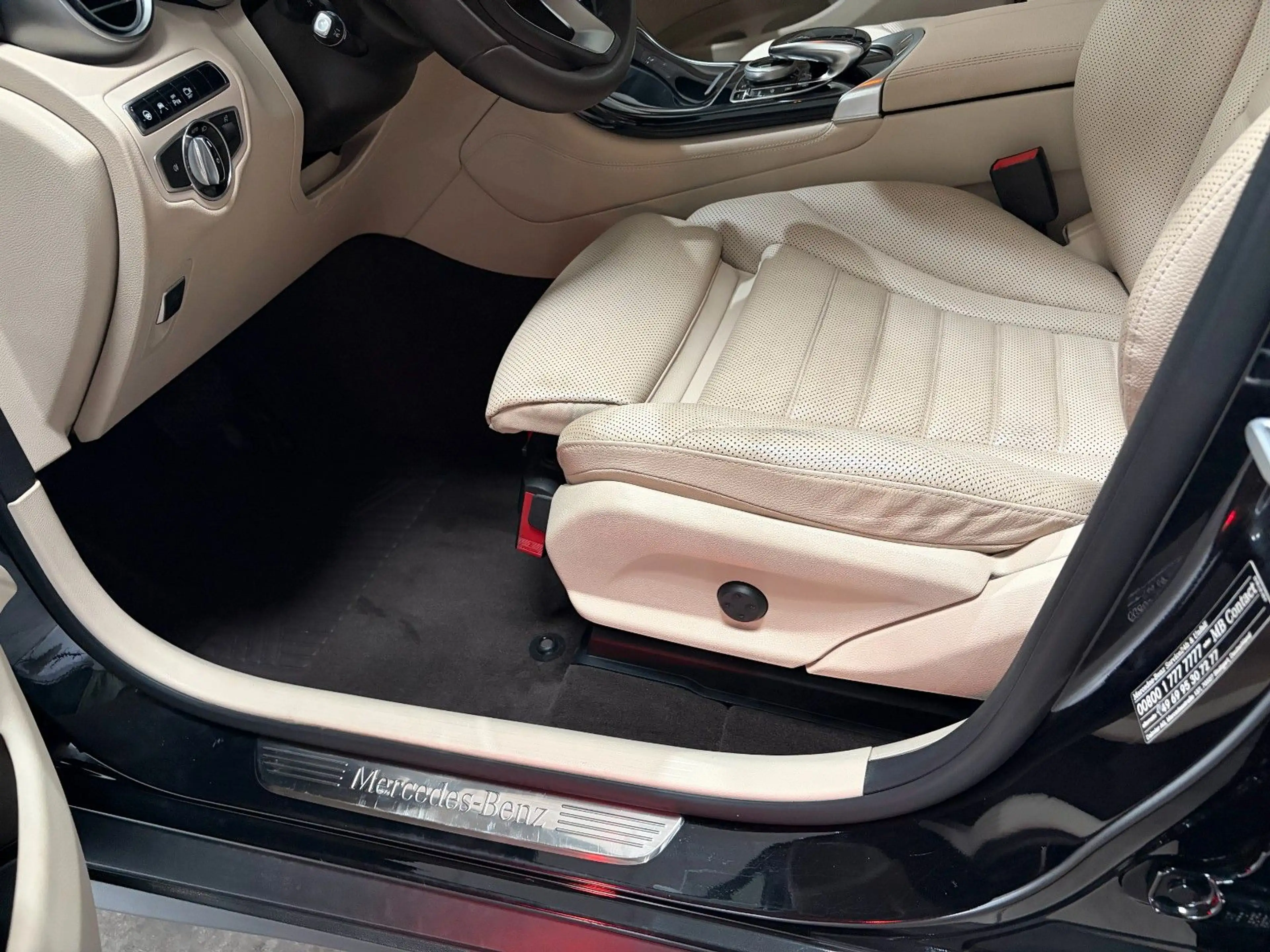 Mercedes-Benz GLC 250 Exclusive*AHK*Distro*Comand*ILS*Standhz* — photo 26