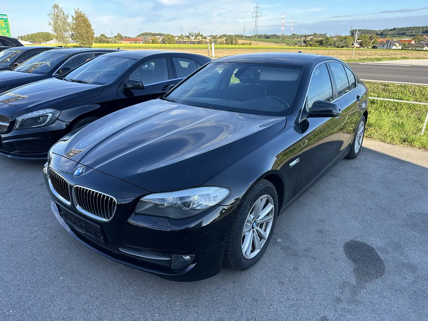 BMW 520 d Österreich-Paket Schwarz - 1