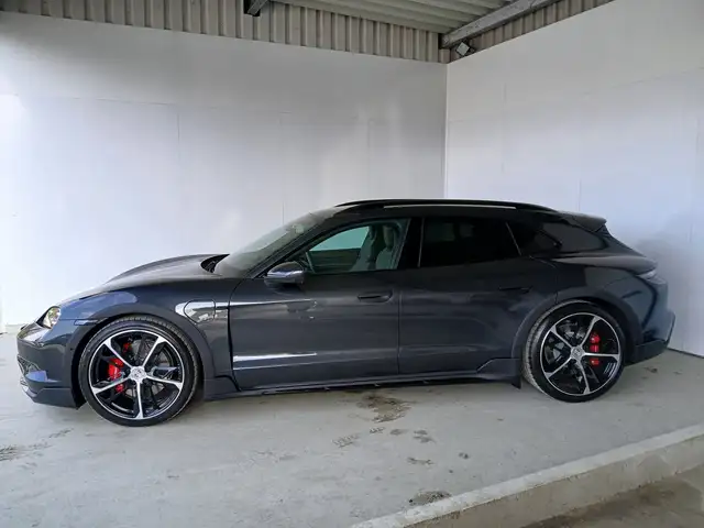 Porsche Taycan 4S Cross Turismo Ansicht 2