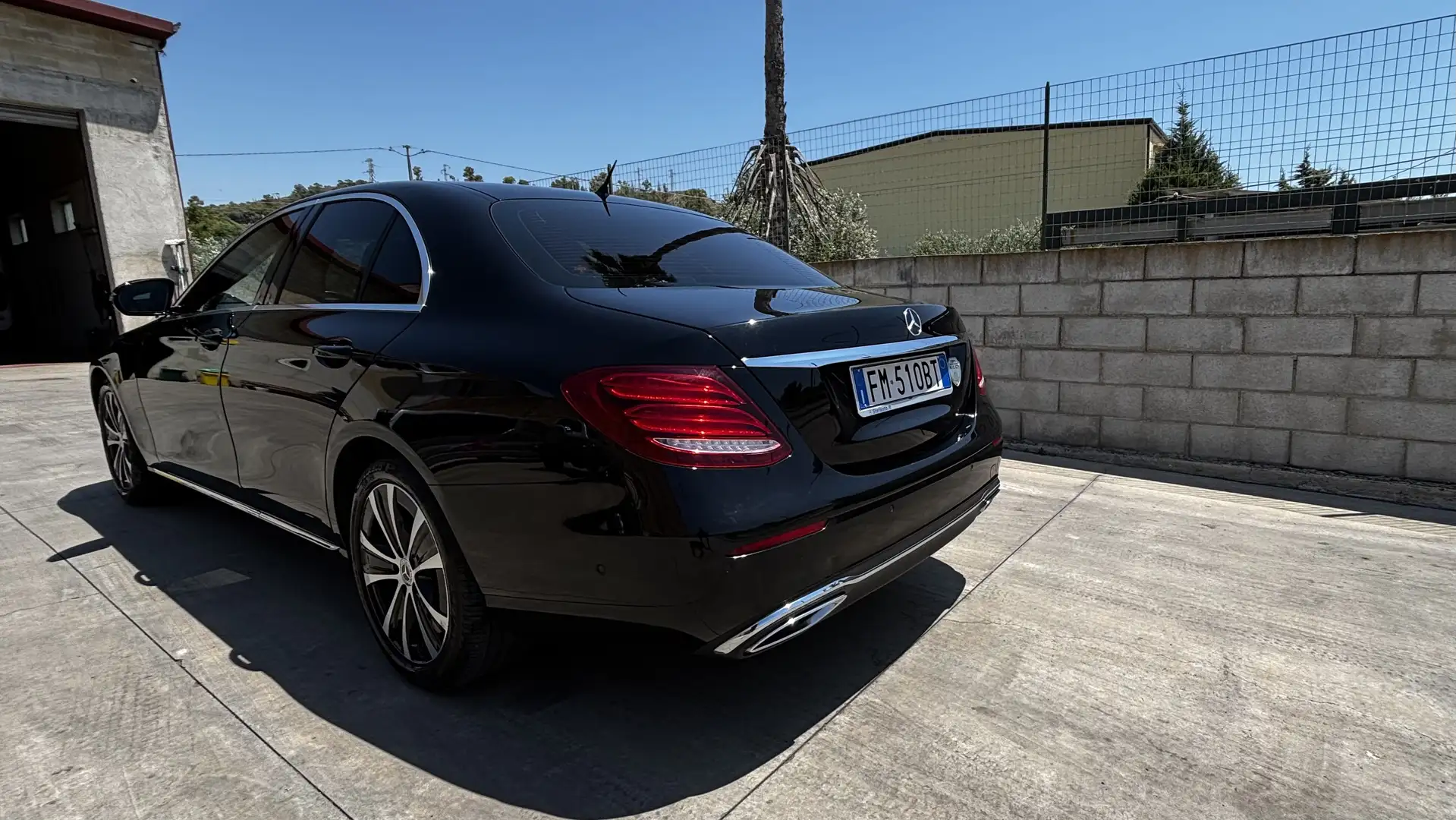 Mercedes-Benz E 200 d Sport auto - 2