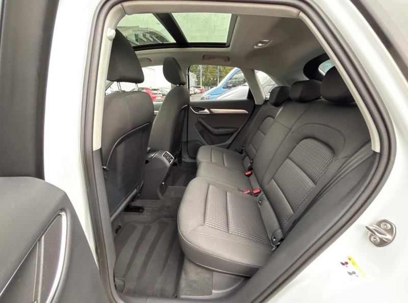 Audi Q3 design quattro 1.Hand S-Line Pano Navi SHZ BH — photo 8