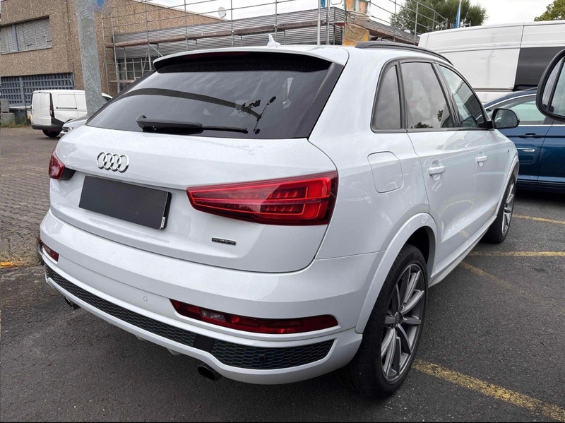 Audi Q3 design quattro 1.Hand S-Line Pano Navi SHZ BH — photo 3