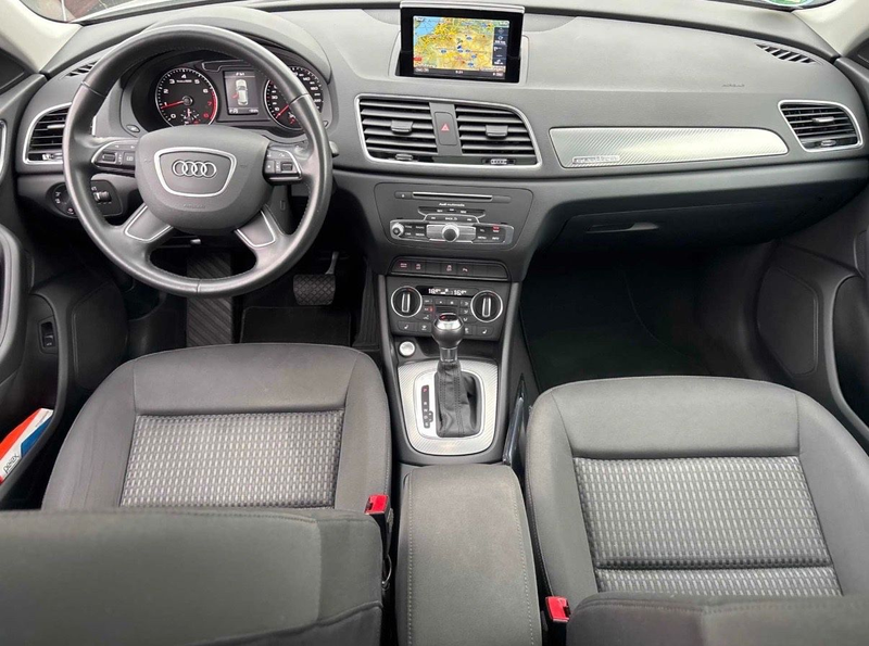 Audi Q3 design quattro 1.Hand S-Line Pano Navi SHZ BH — photo 9