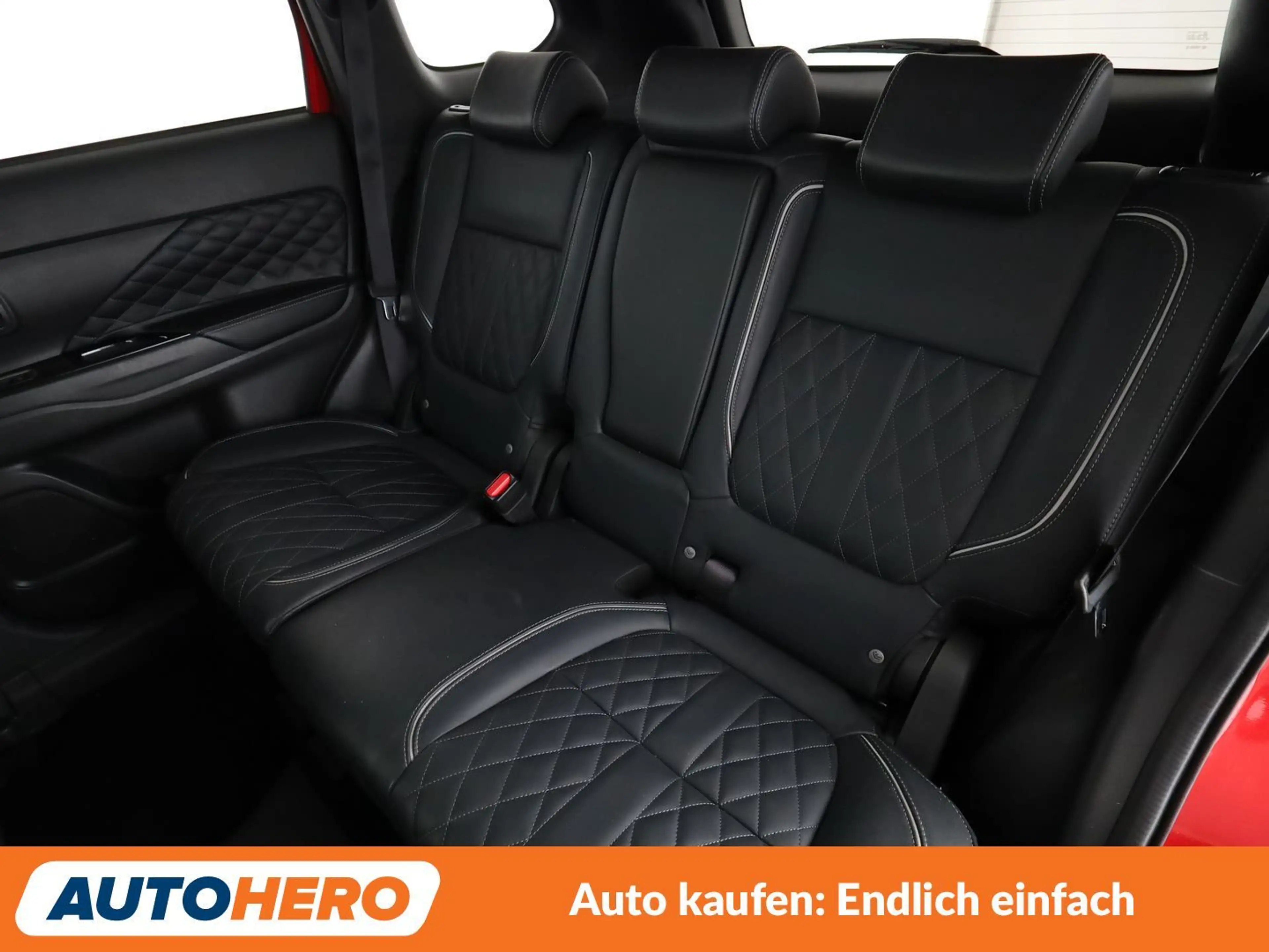 Mitsubishi Outlander 2.4 PHEV Top 4WD — photo 14