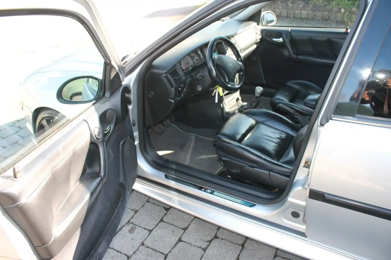 Opel Vectra i 500 3,0L mit Porsche Bremsanlage, foto 7