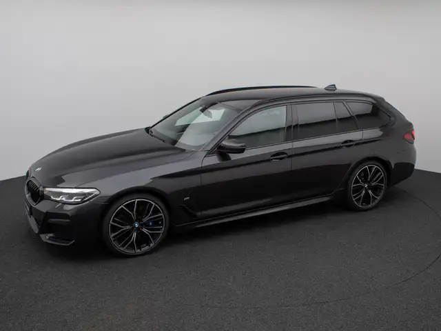 BMW 5 Series view 12