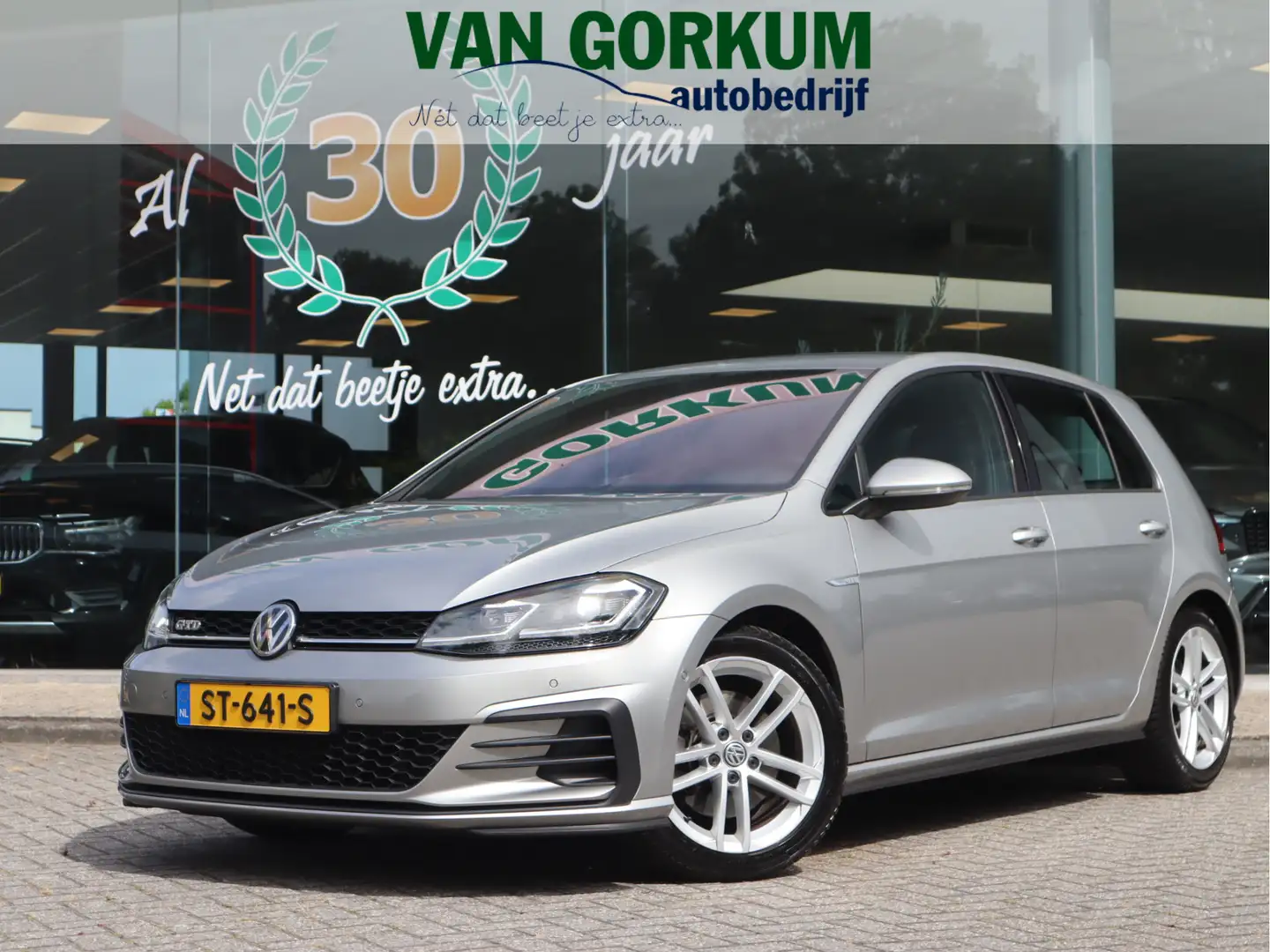 Volkswagen Golf GTD 2.0 TDI DSG / NL Auto Grijs - 1