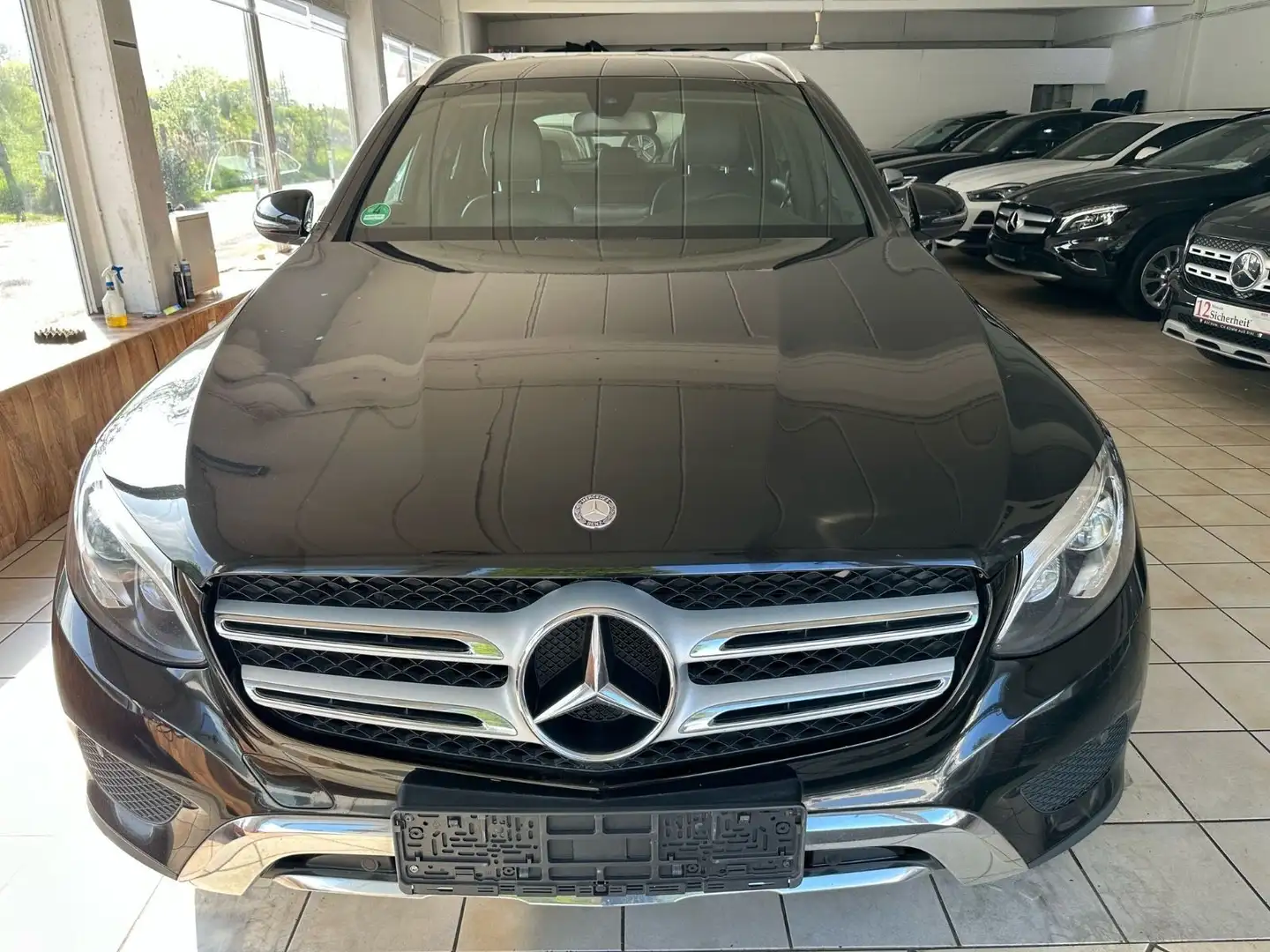 Mercedes-Benz GLC 220 d 4Matic: Netto=15450.-euro Schwarz - 1