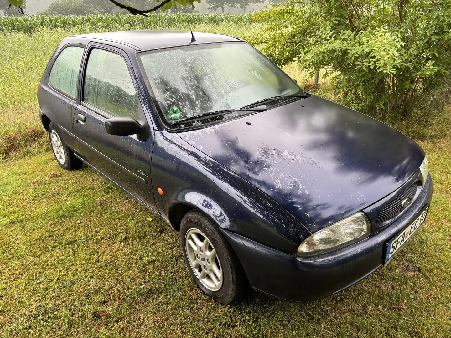 Ford Fiesta Courier - 2