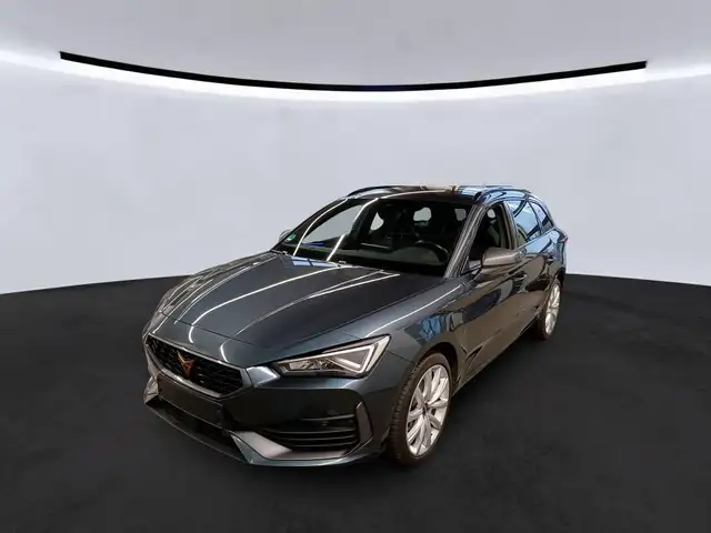 CUPRA Leon e-Hybrid 1.4 TSI LED/CAM/Keyless/Lane/Tempo