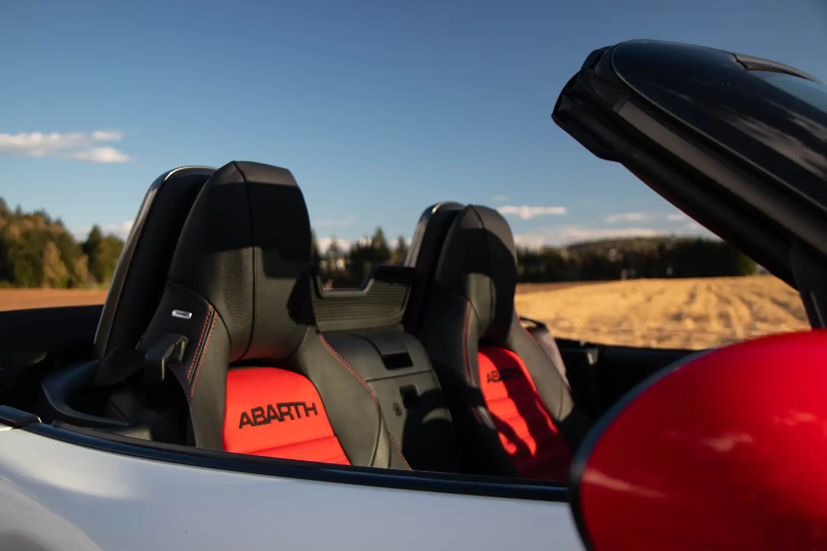 Abarth 124 Spider 70th anniversary Weiß - 2