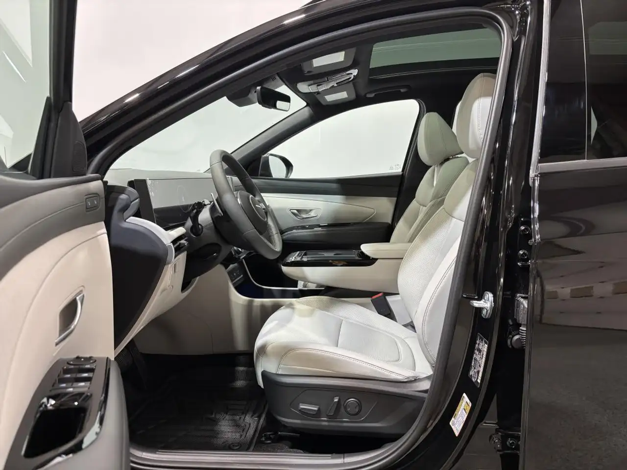 Hyundai TUCSON photo Hyundai TUCSON