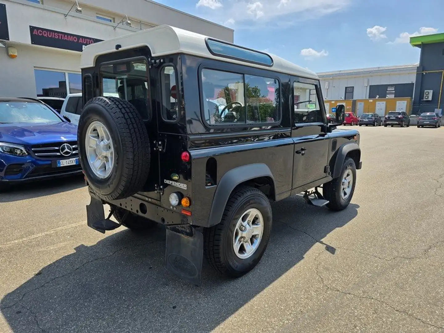 Land Rover Defender 90 2.4 TD4 UNICO PROPRIETARIO NEOPATENTATI Nero - 2