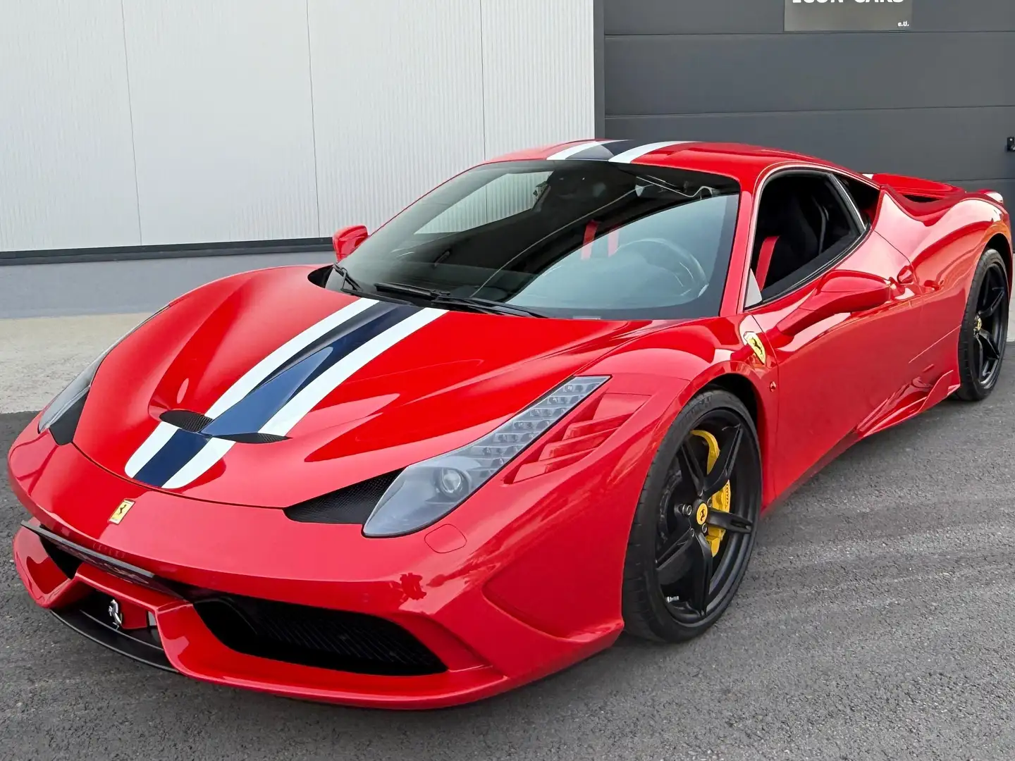 Ferrari 458 458 Speciale Rot - 1