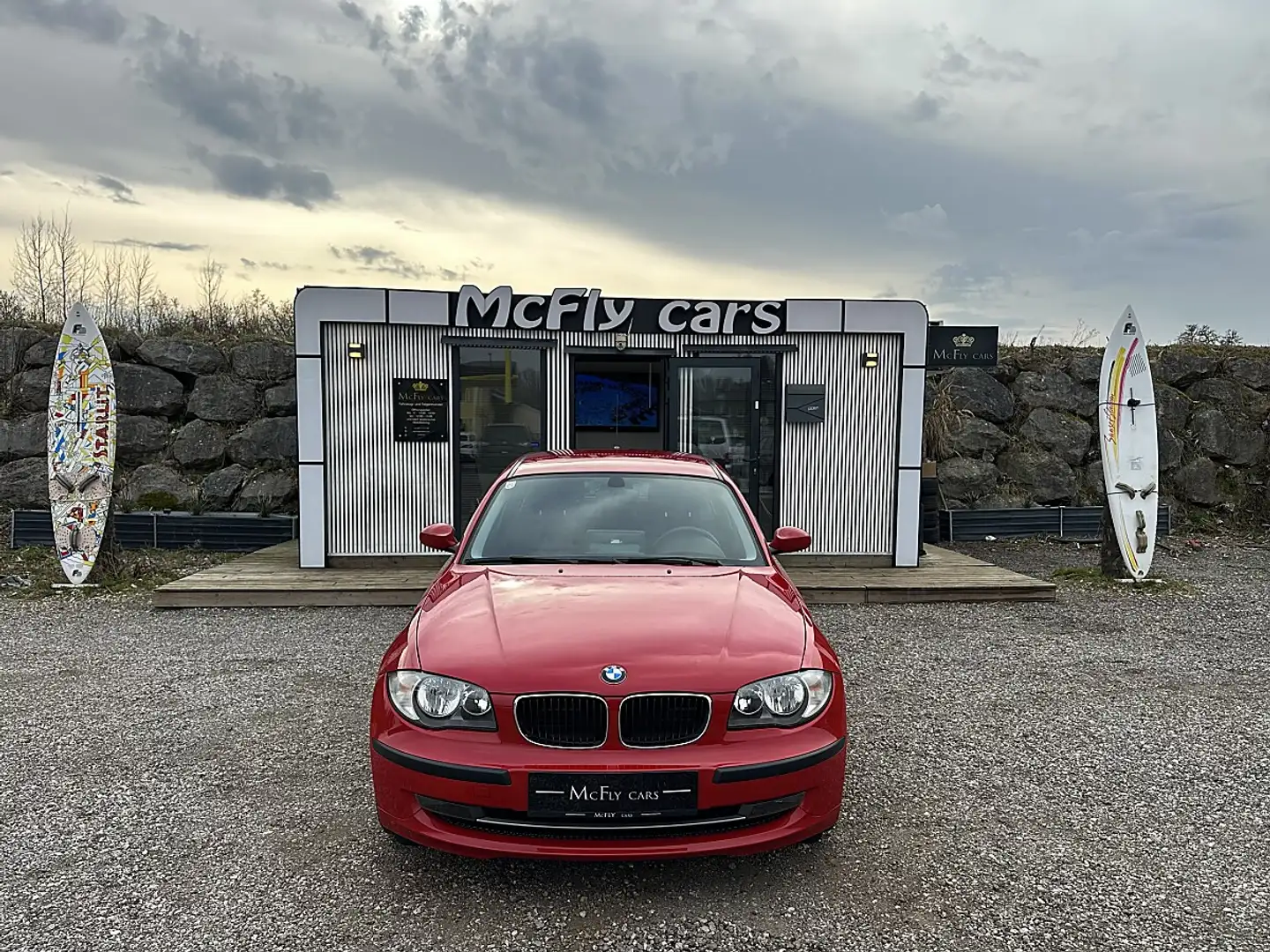 BMW 116 i - PICKERL NEU - ANDROID RADIO - CARPLAY - RÜC... Rot - 1