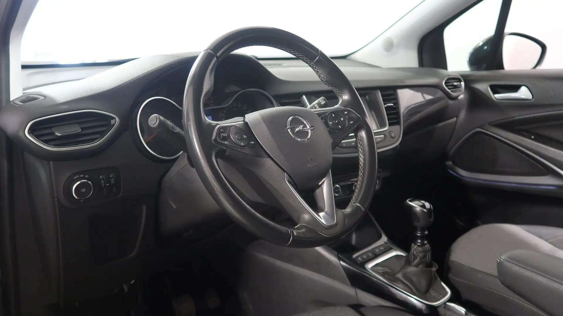 Opel Crossland Crossland 1.5 ECOTEC D 110 CV Start&Stop Ultimate Zwart - 2