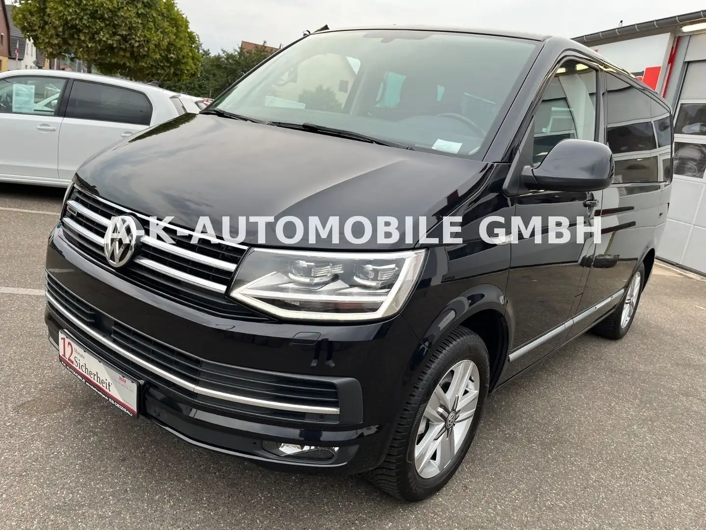 Volkswagen T6 Multivan Generation Six 4Motion*KAMERA*ACC* Schwarz - 2