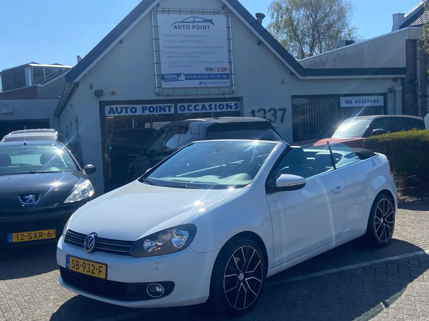 Volkswagen Golf Cabriolet 1.2 TSI LEDER/AIRCO/STOELVERW/NAVI/CRUISE/PDC Белый - 1