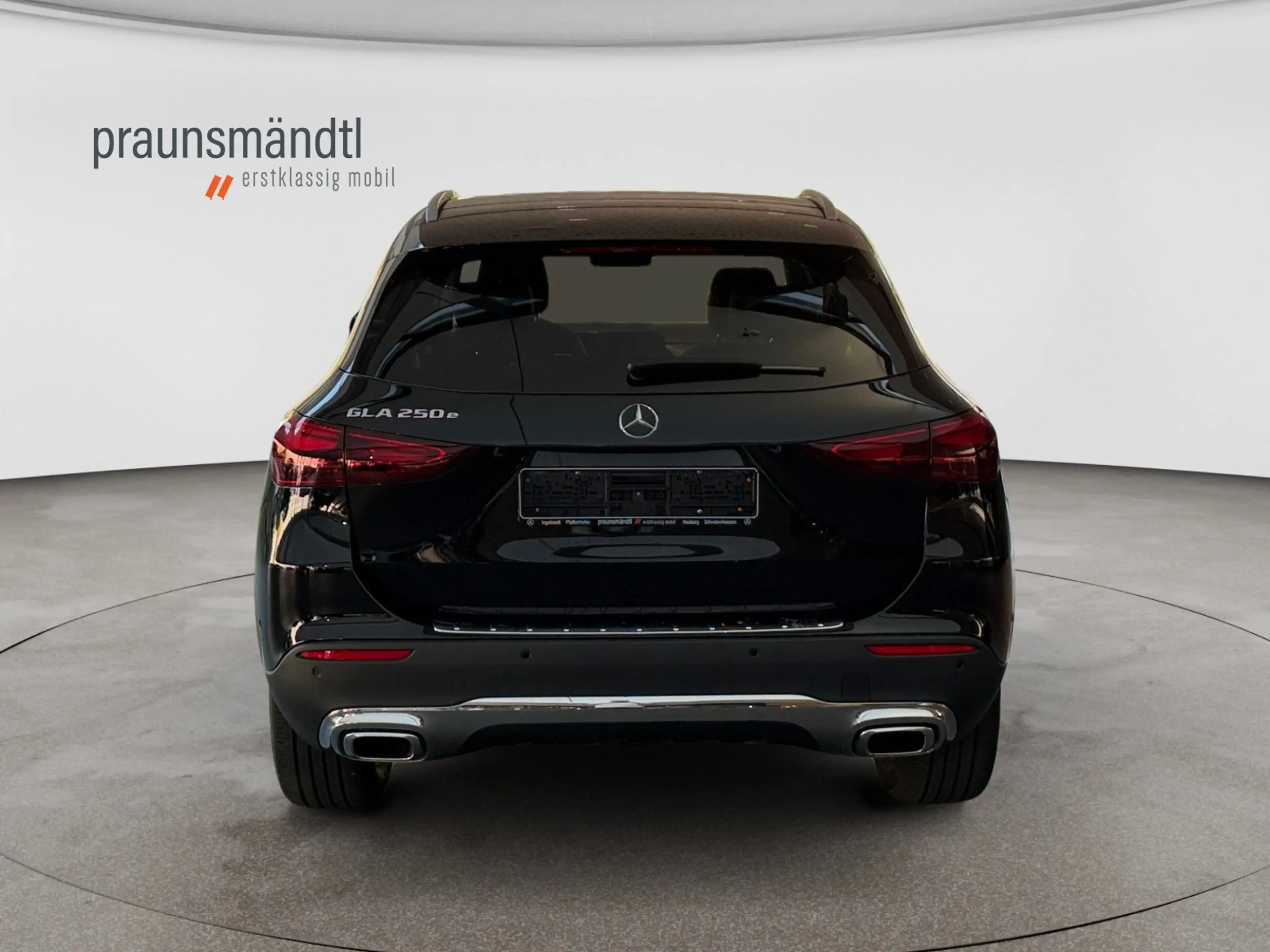 Mercedes-Benz GLA 250 e Progressive AHK/Pano/RFK/LED/Totwi/18" — photo 4
