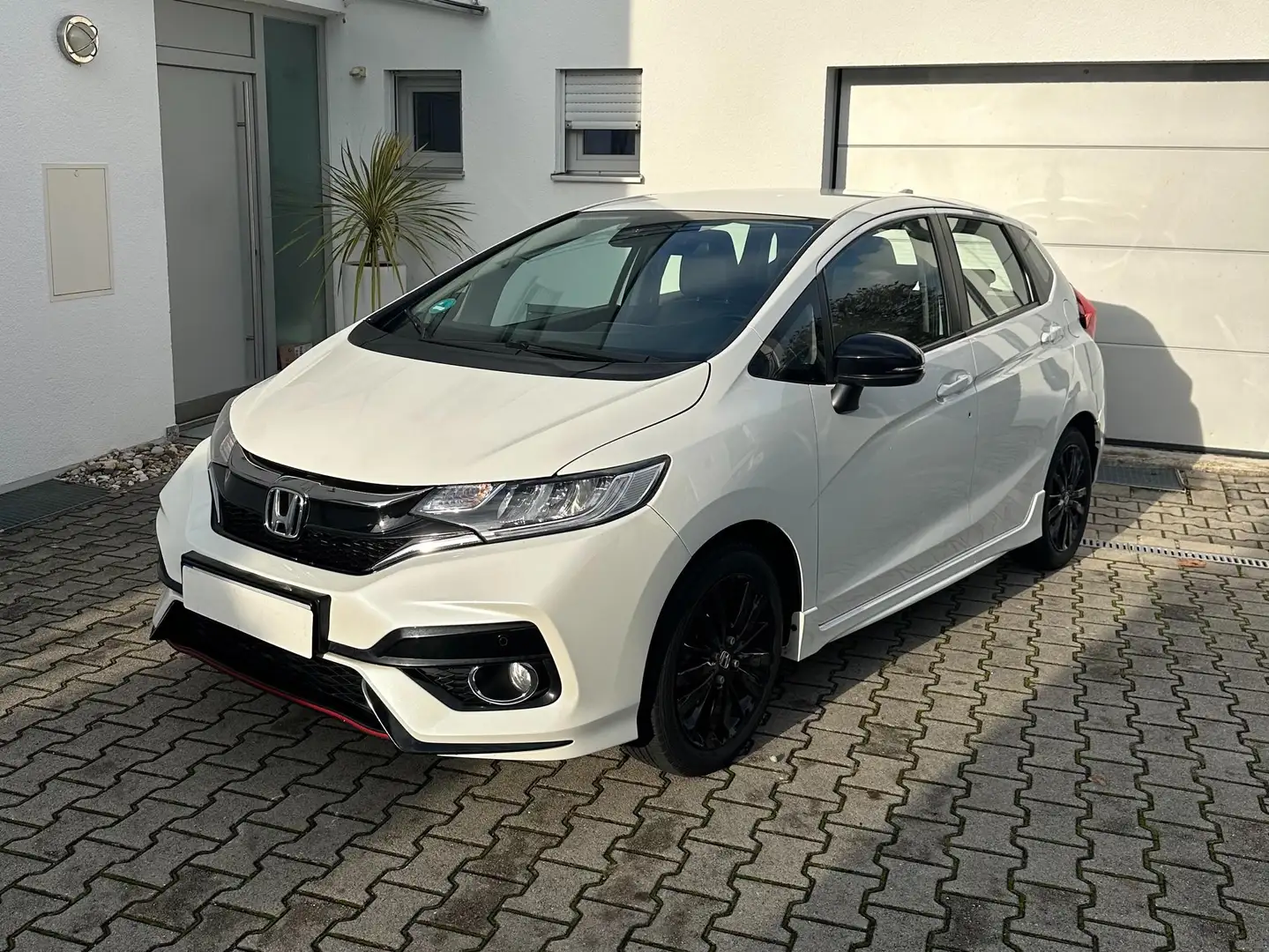 Honda Jazz Jazz 1.5 i-VTEC Dynamic Automatik NAVI/LED/SHZ/PDC Bianco - 1