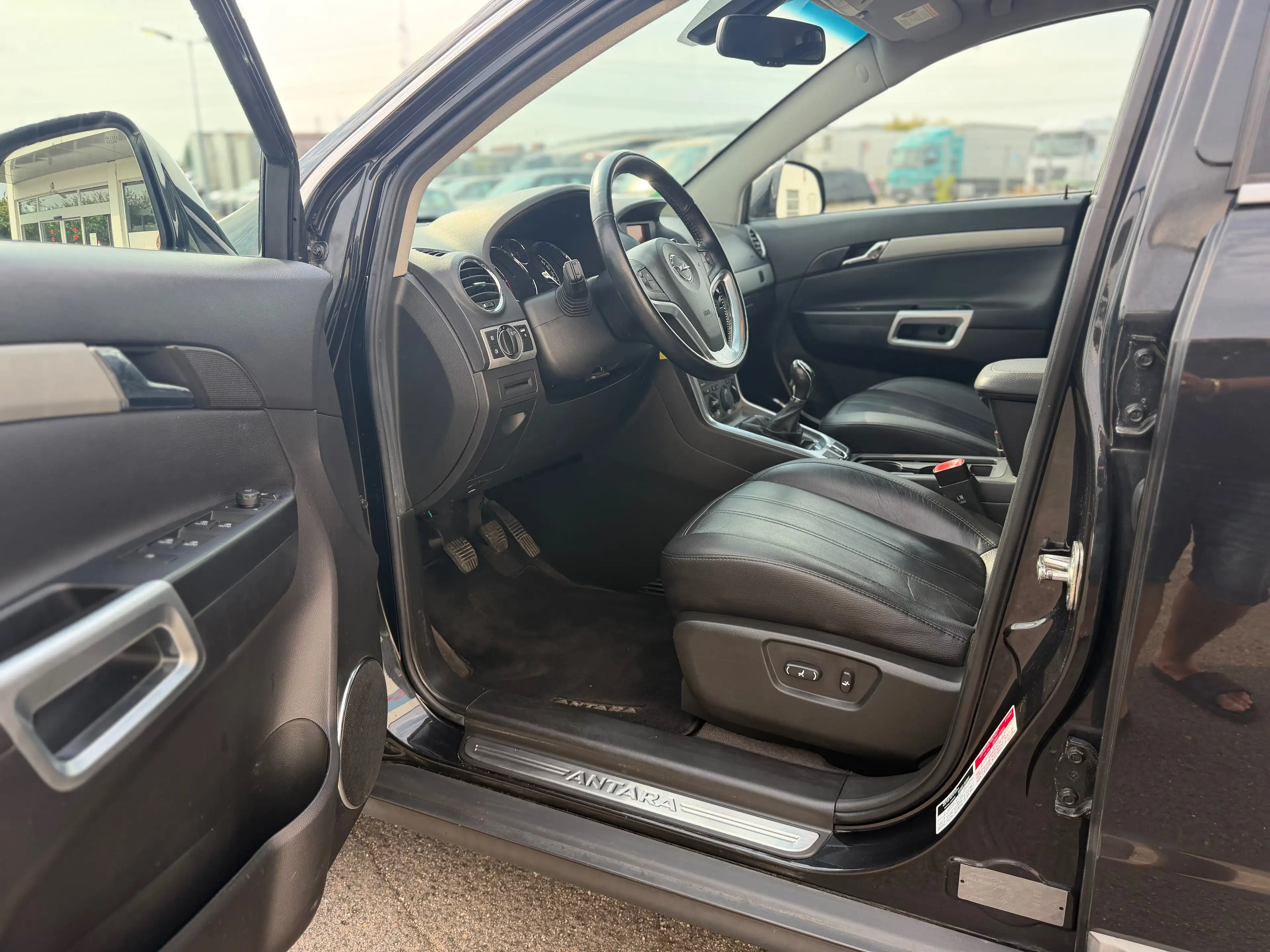 Opel Antara Cosmo 4x4 — photo 3