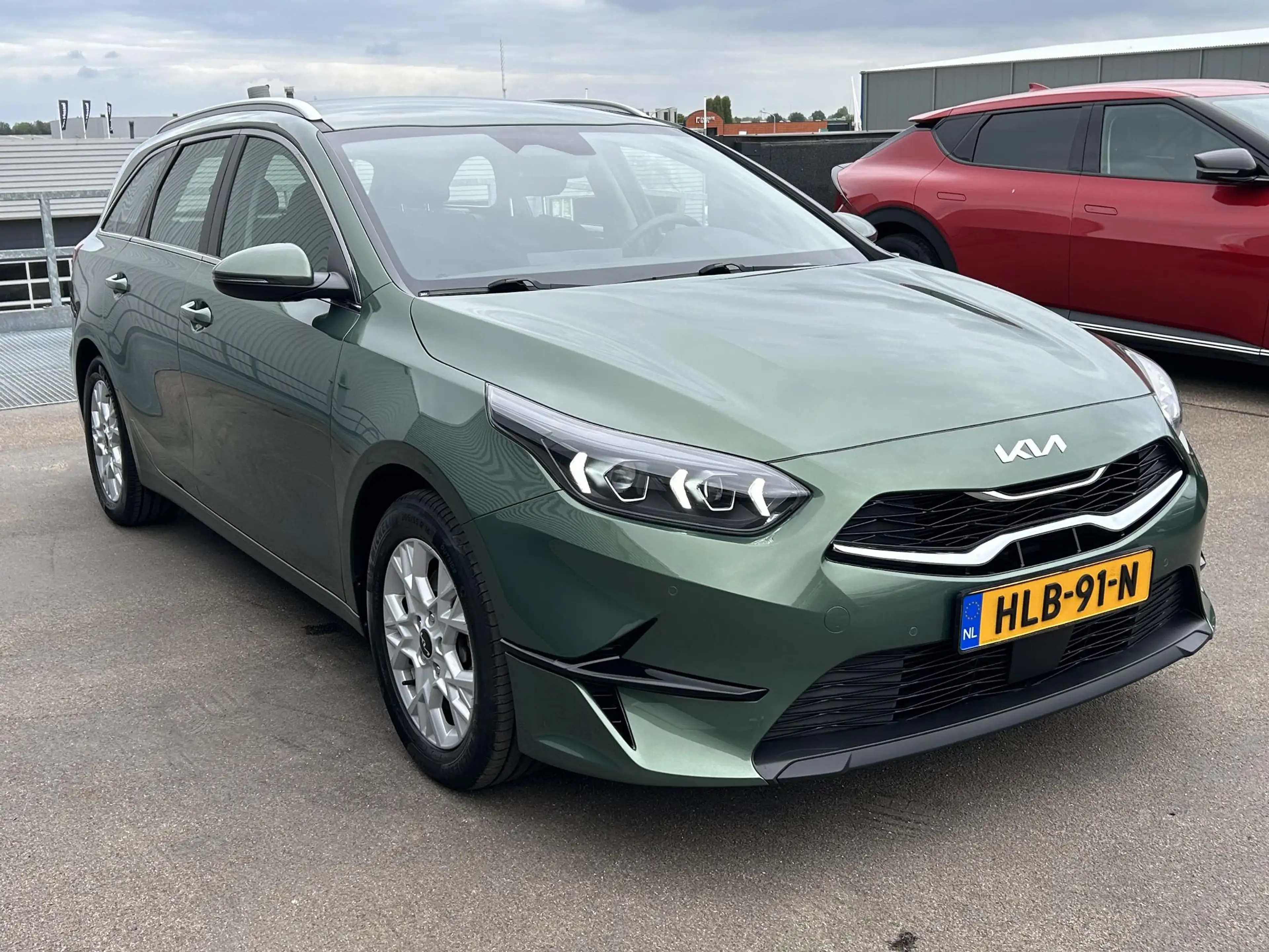 Kia Ceed SW / cee'd SW Sportswagon 1.5 T-GDi DynamicLine Trekhaak, naviga — photo 13