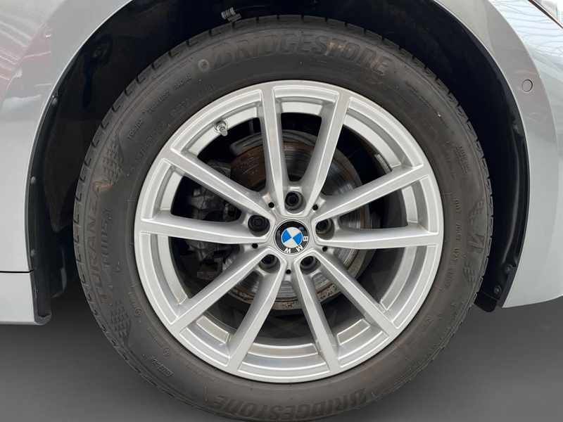 BMW 318 — photo 15