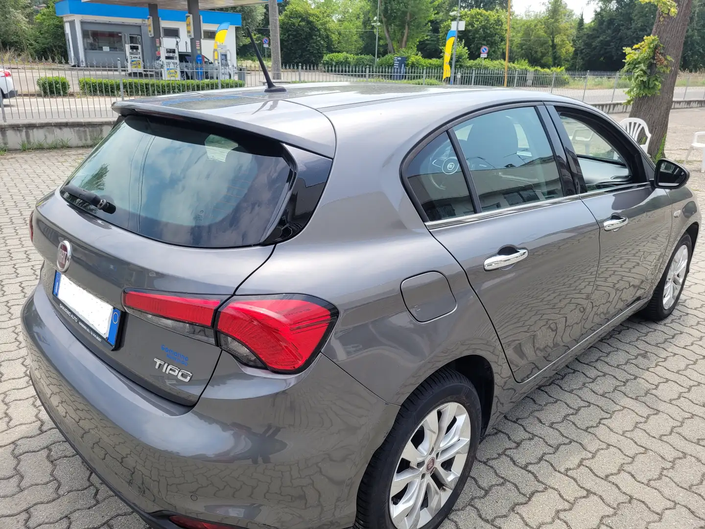 Fiat Tipo Tipo 5 porte II 2016 5p 1.6 mjt Lounge s Gris - 2