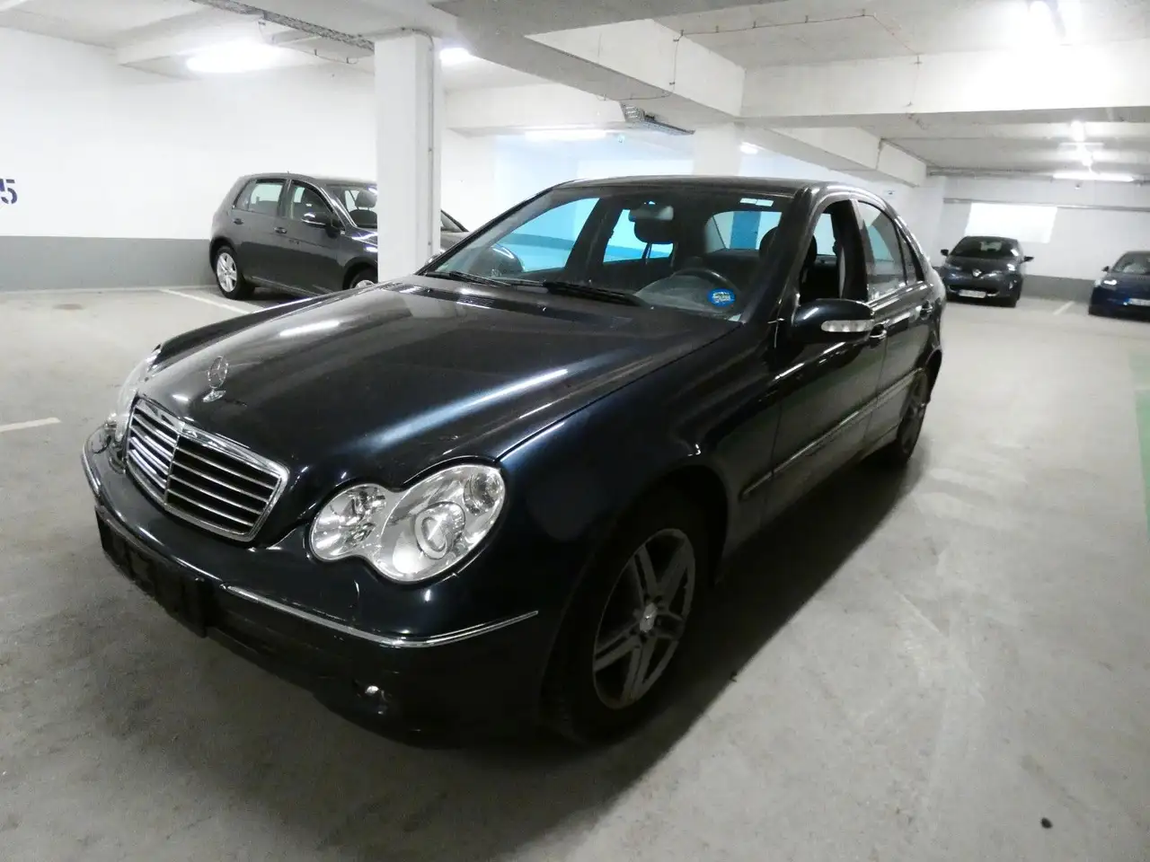 Mercedes-Benz C 180