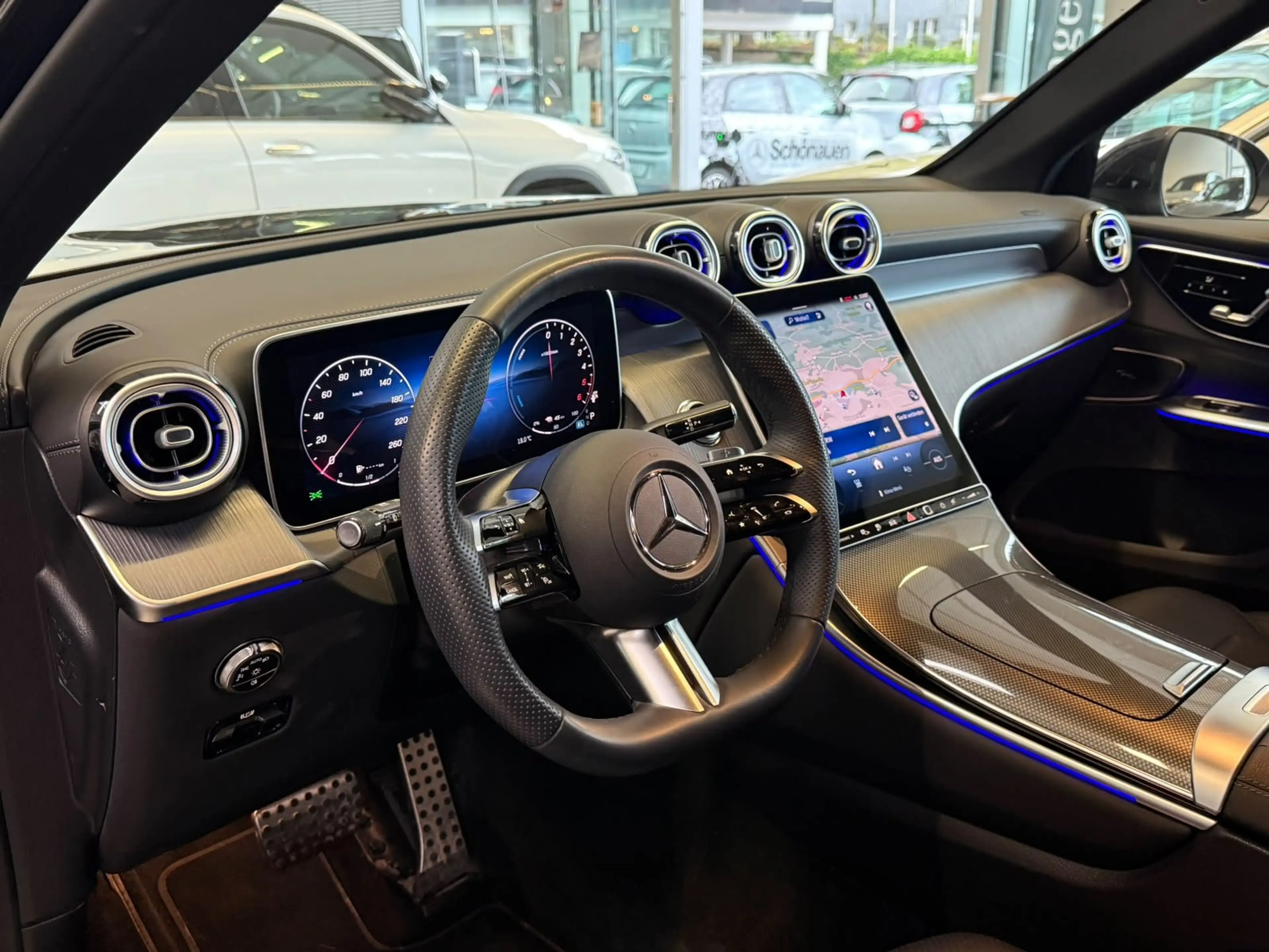 Mercedes-Benz GLC 300 de 4M AMG+DISTR+AHK+MEMORY+360°+DIGITAL — photo 11