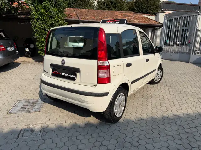 Fiat Panda view 3