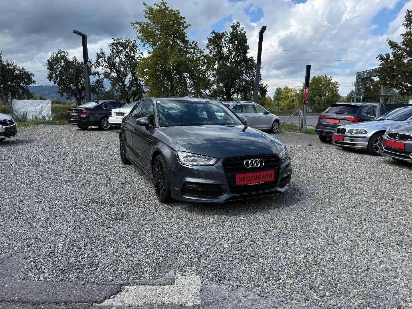 Audi A3 Limousine 1.4 TFSI ultra S line Sportpaket Grau - 1