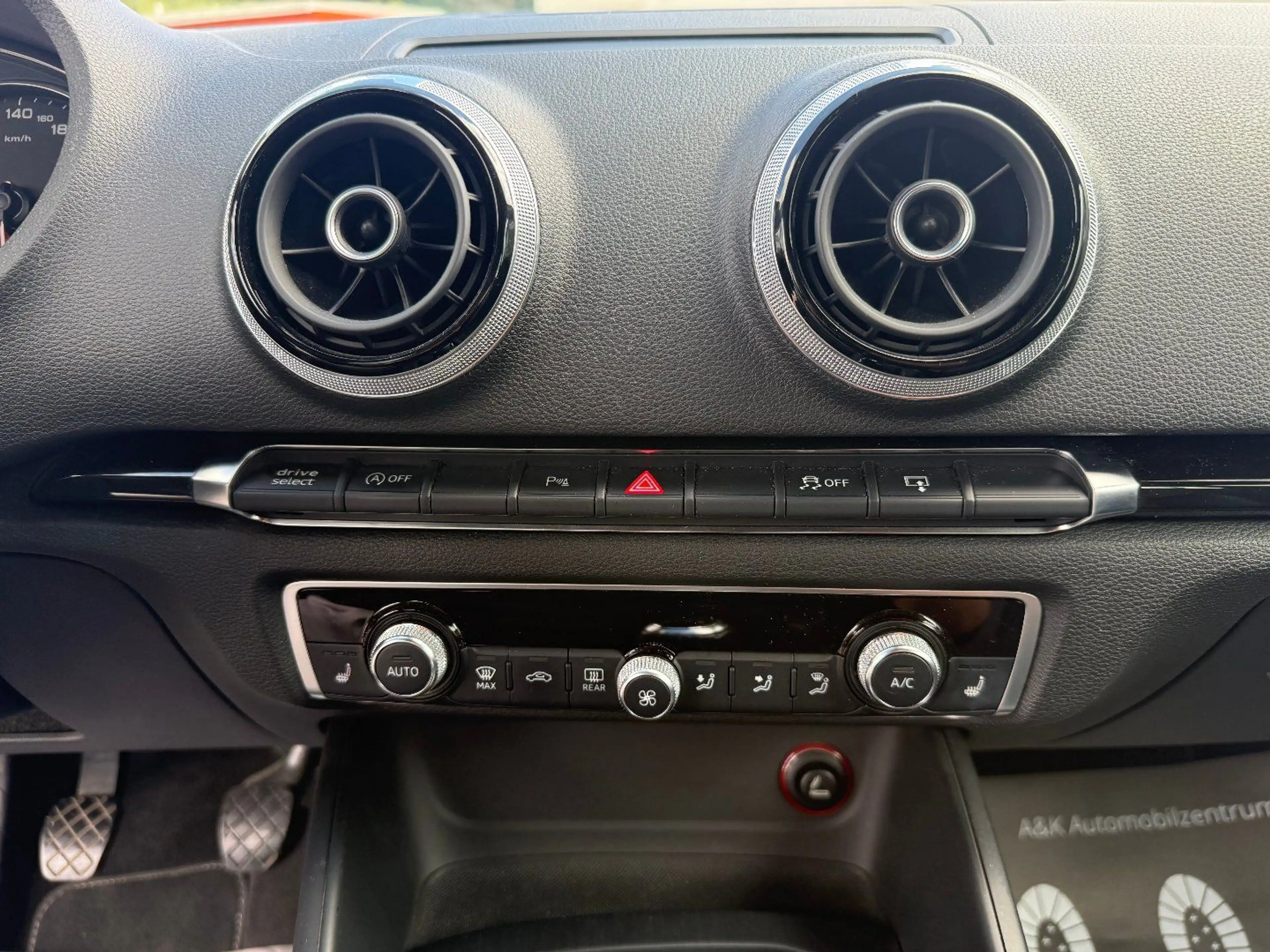 Audi A3 Limousine 1.4 TFSI ultra S line Sportpaket — photo 15