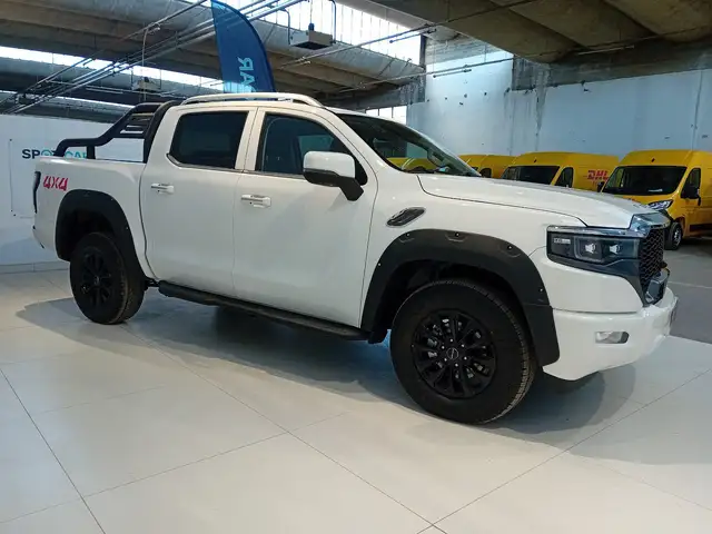 Foton Tunland V9 view 3