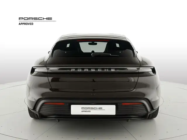 Porsche Taycan view 4